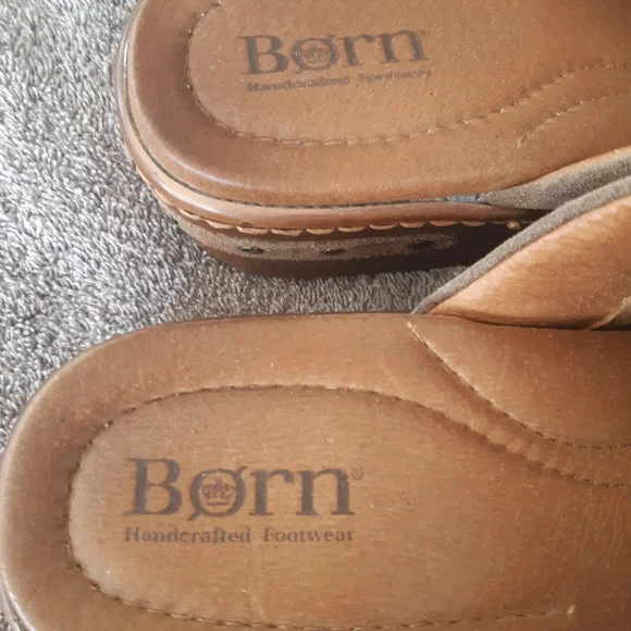 Clogs - Picture 2 of 5